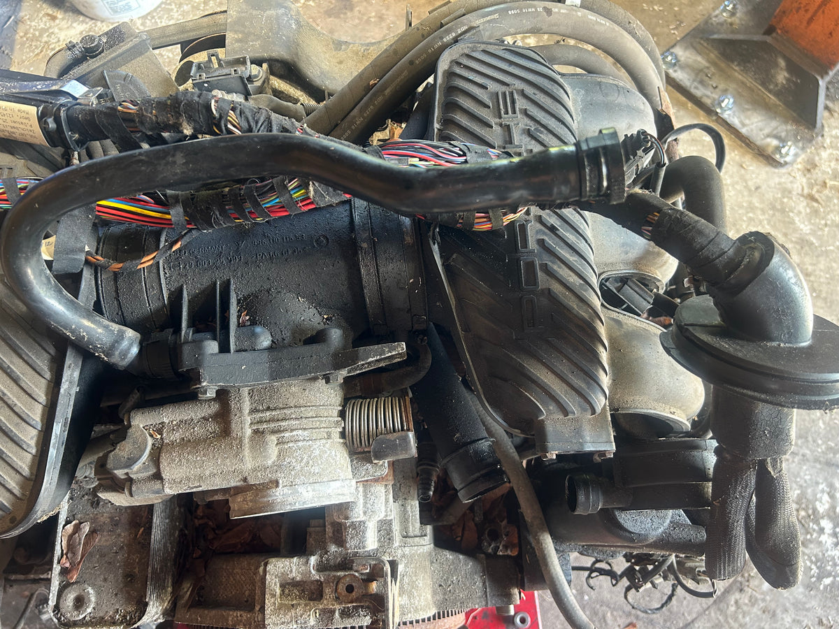 1999 Porsche Boxster 2.5 Engine (AVAILABLE Message for Shipping)